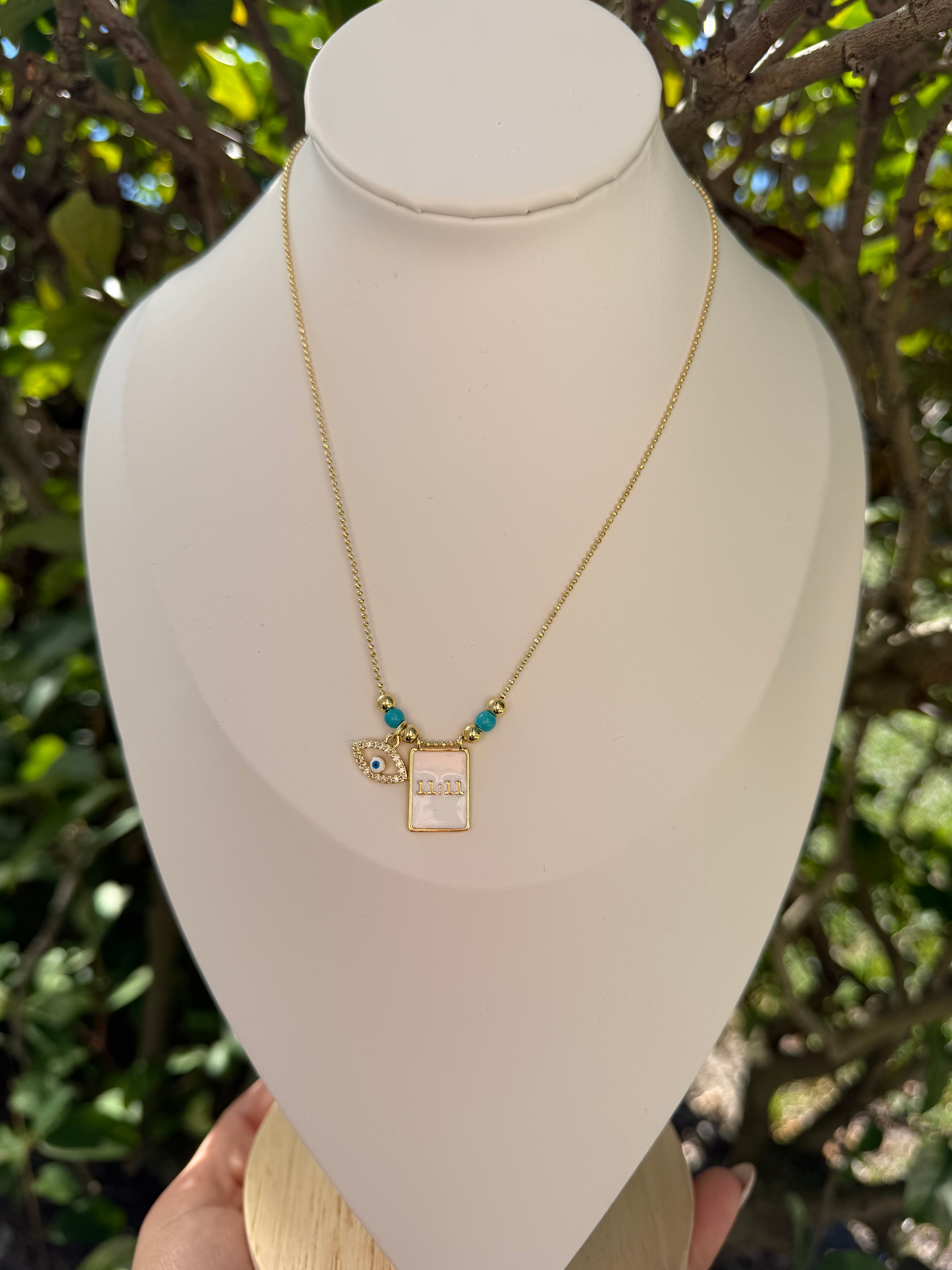 Cadena 11:11 con ojo turco