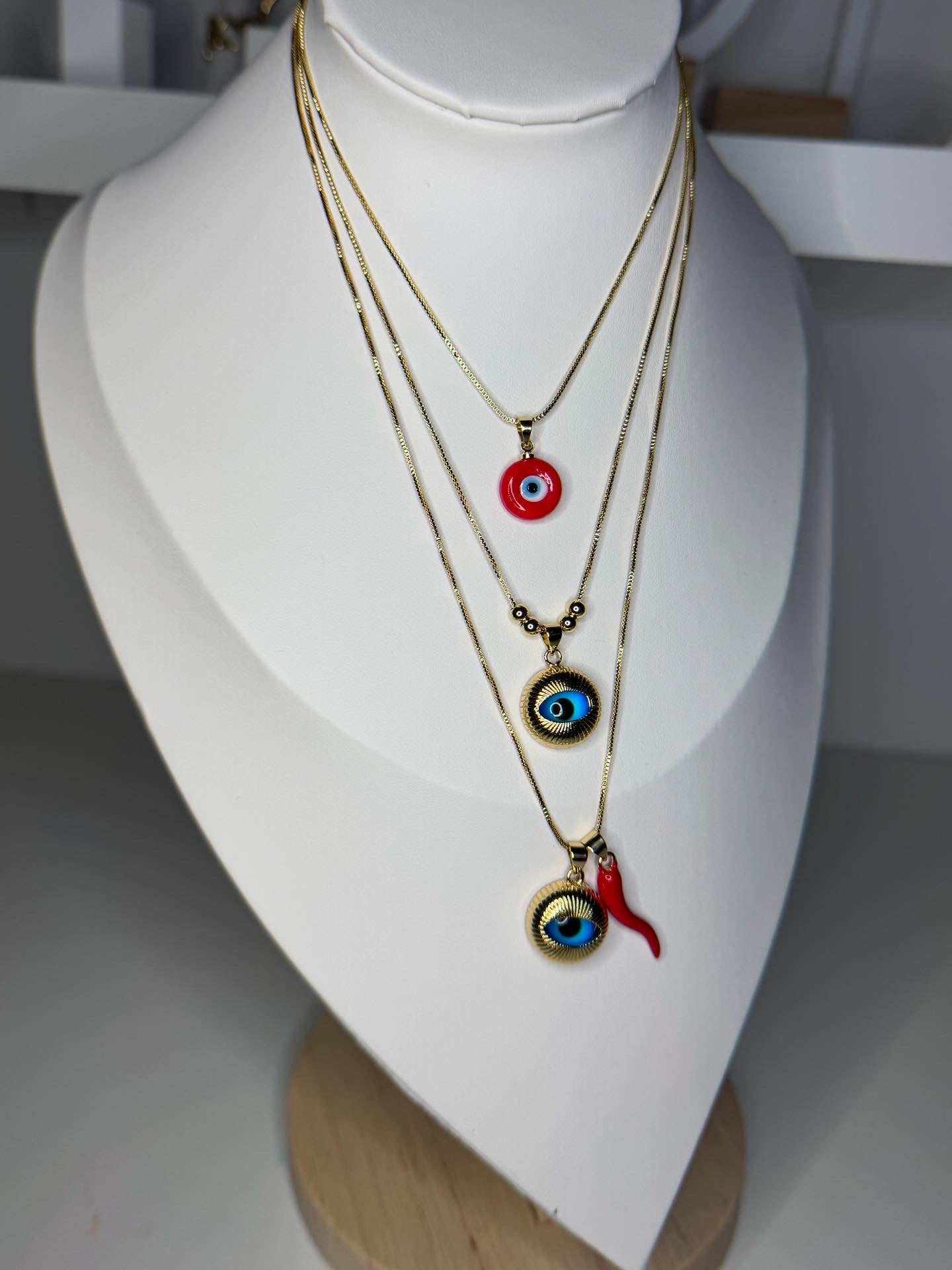 Cadena ojo turco dorado