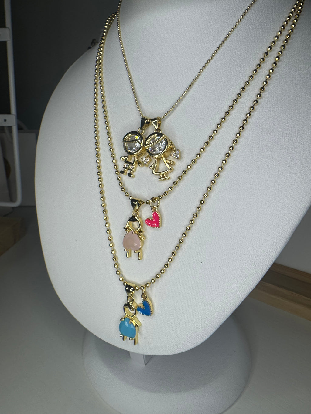 Cadena niño y niña